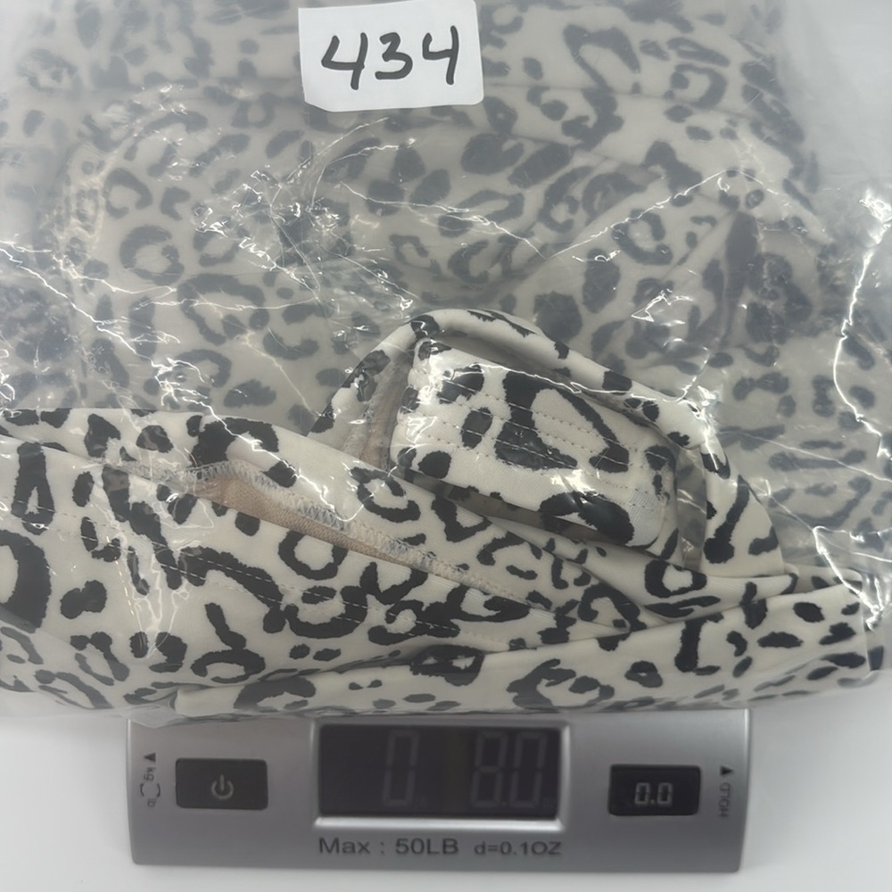 KONA Sol Large (12-14) Off White/Black Twist-Front Leopard Print Tankini Top New - Picture 12 of 12